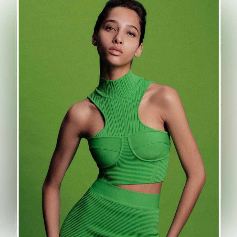 HERVÉ LÉGER Cropped ribbed-knit and bandage top